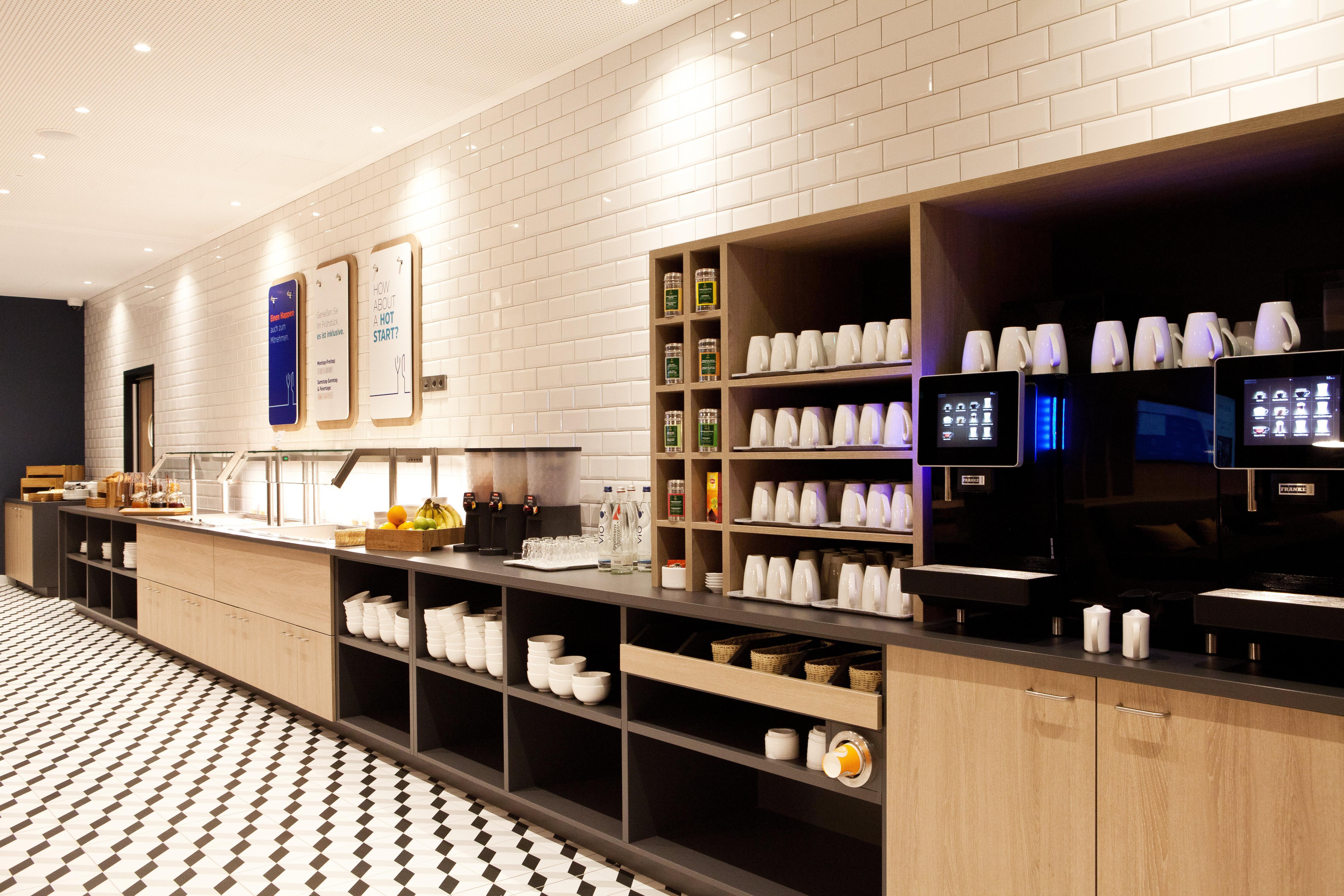 Holiday Inn Express Munich - Olching By Ihg Exterior foto